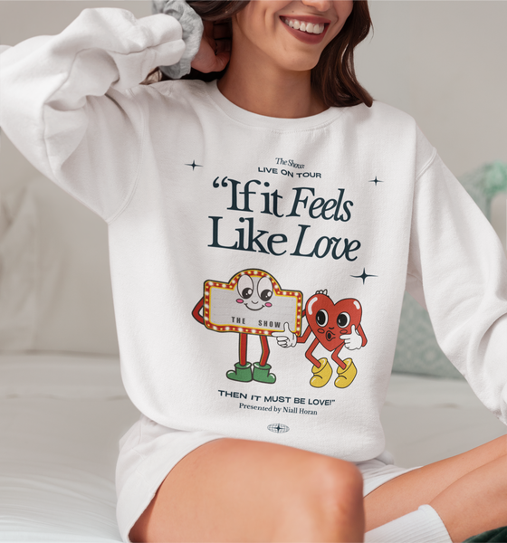 Feels like Love Crewneck